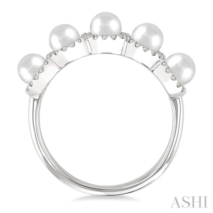 4 MM Round Shape Cultured Pearl and 1/5 Ctw Round Cut Diamond Halo Ring in 14K White Gold