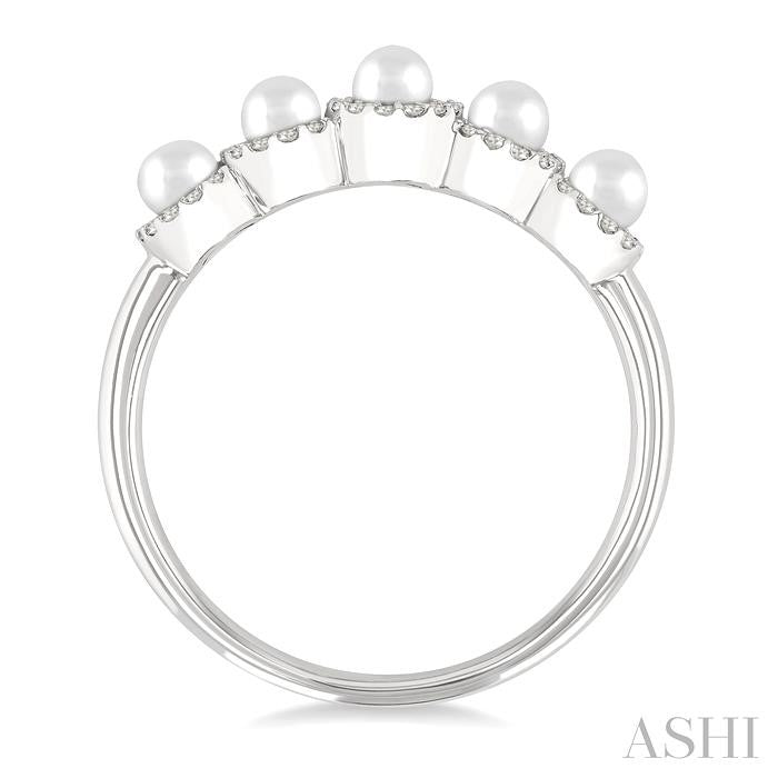 3 MM White Pearl and 1/6 Ctw Round Cut Diamond Halo Ring in 14K White Gold