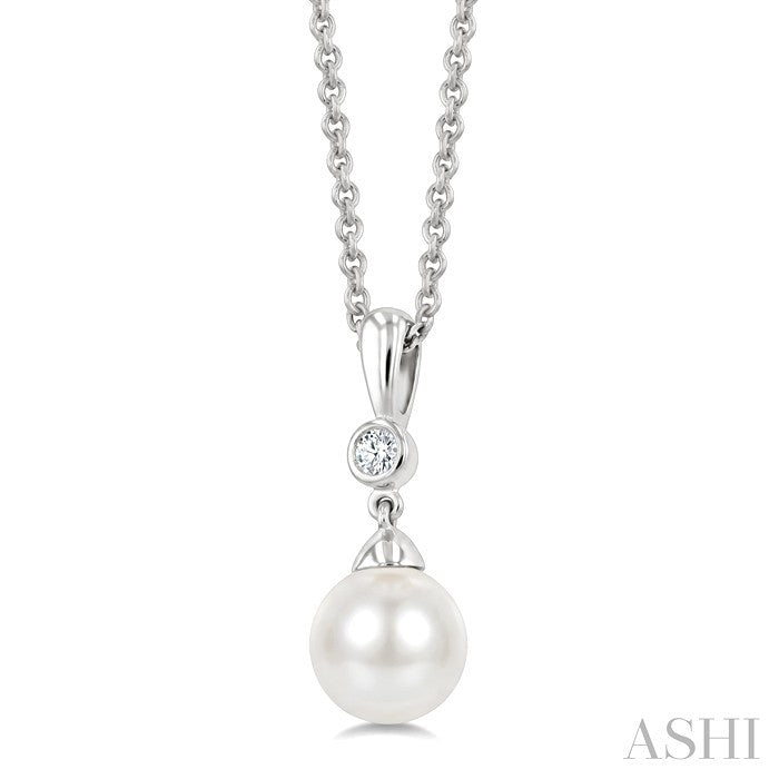 7 MM White Cultured Pearl and 1/20 Ctw Round Cut Diamond Pendant With Chain in 10K White Gold