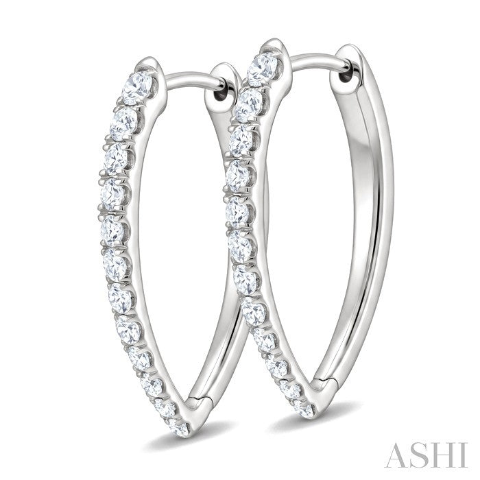 1 Ctw Round Cut Diamond Chevron Hoop Earrings in 14K White Gold