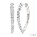 3/4 Ctw Round Cut Diamond Chevron Hoop Earrings in 14K White Gold