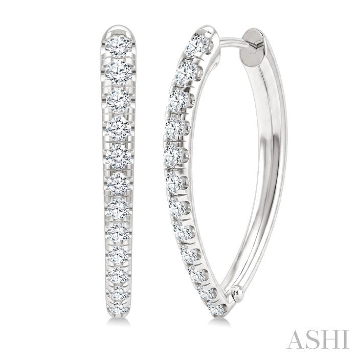 3/4 Ctw Round Cut Diamond Chevron Hoop Earrings in 14K White Gold