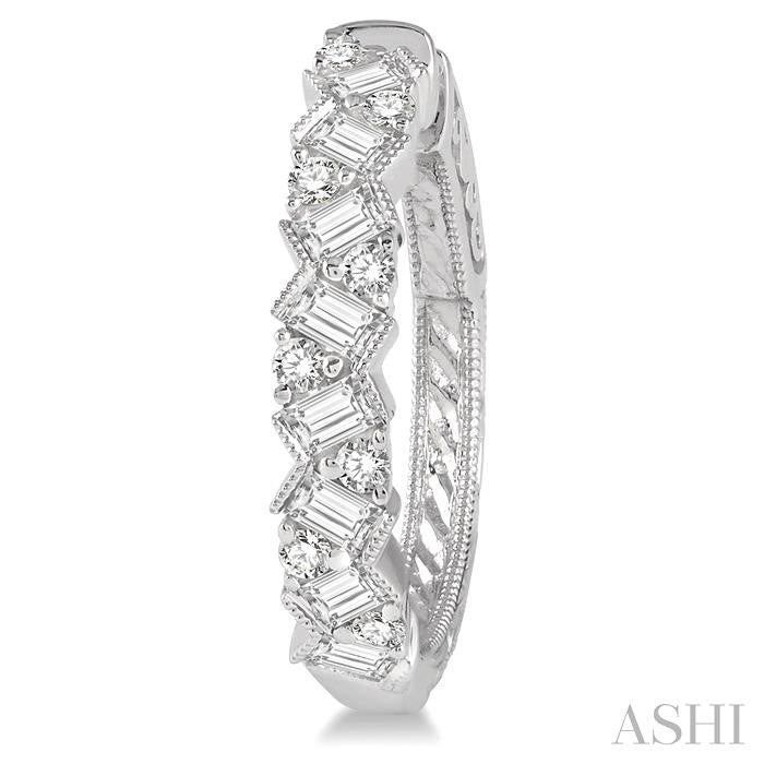 1 Ctw Zigzag Baguette and Round Cut Diamond Hoop Earrings in 14K White Gold