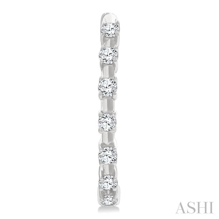 1/4 Ctw Round Cut Diamond Floating Hoop Fashion Earrings in 10K White Gold