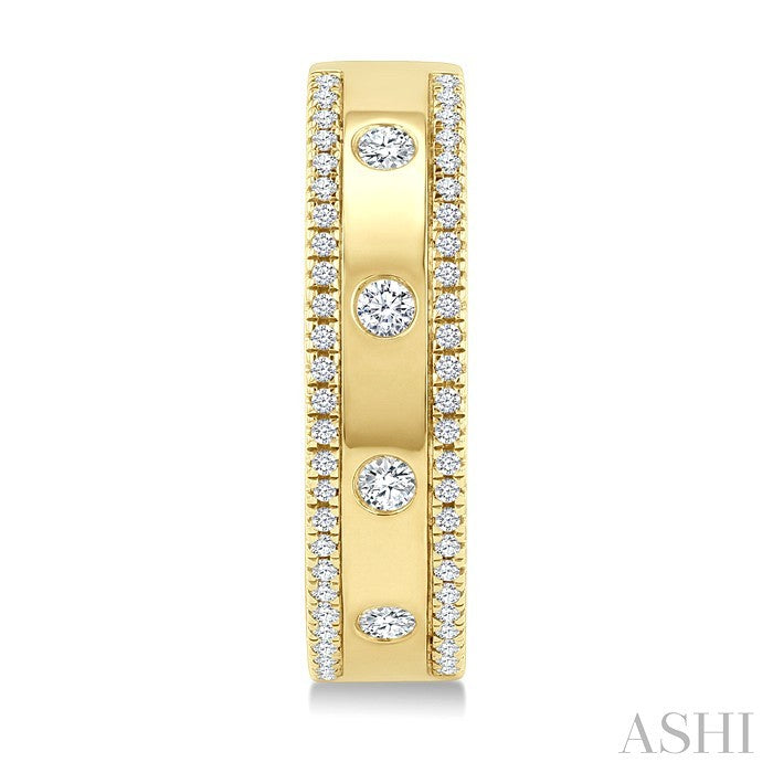 1/2 Ctw Flush Set Round Cut Diamond Fashion Huggie Earrings in 14K Yellow Gold
