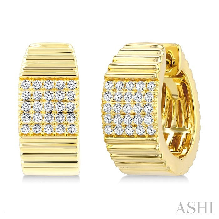 1/3 Ctw Round Cut Diamond Pirouette Hoop Earrings in 10K Yellow Gold