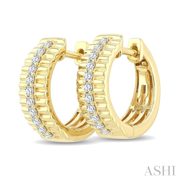 1/3 Ctw Round Cut Diamond Pirouette Hoop Earrings in 10K Yellow Gold