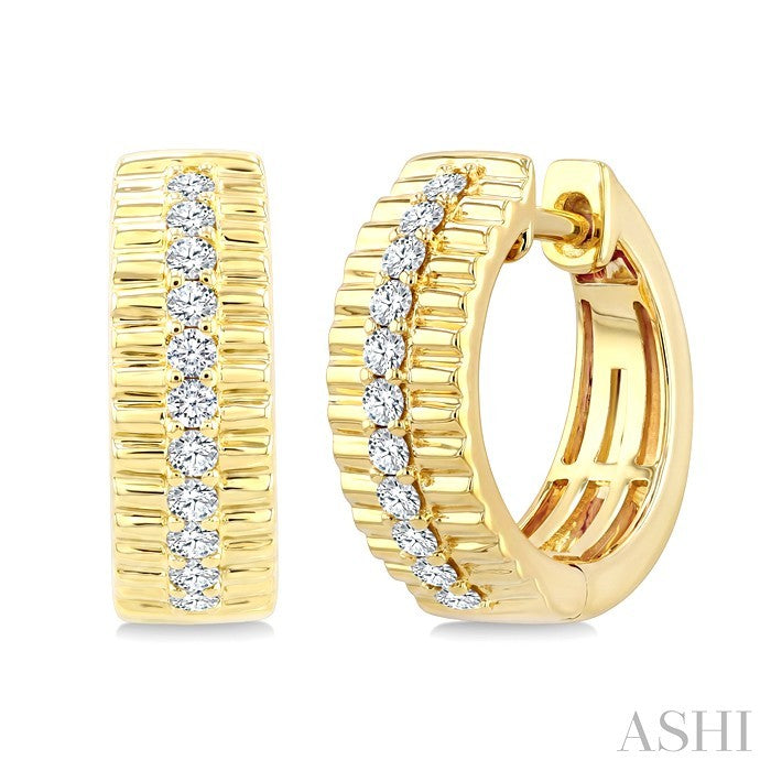 1/3 Ctw Round Cut Diamond Pirouette Hoop Earrings in 10K Yellow Gold