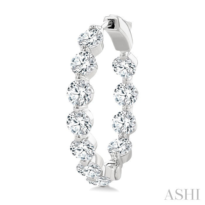 5 Ctw Inside-Out Single Prong Set Round Cut Diamond Hoop Earrings in 14K White Gold