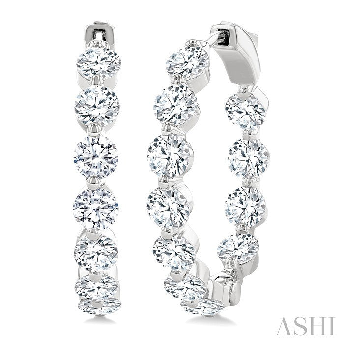 5 Ctw Inside-Out Single Prong Set Round Cut Diamond Hoop Earrings in 14K White Gold