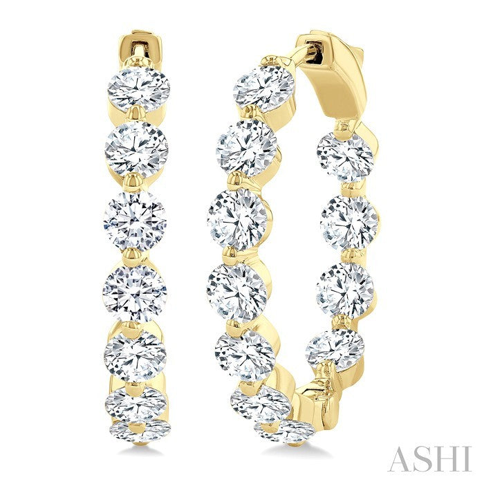 5 Ctw Inside-Out Single Prong Set Round Cut Diamond Hoop Earrings in 14K Yellow Gold
