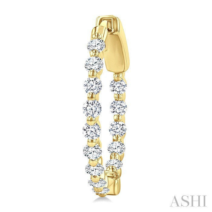 1 Ctw Inside-Out Single Prong Set Round Cut Diamond Hoop Earrings in 14K Yellow Gold