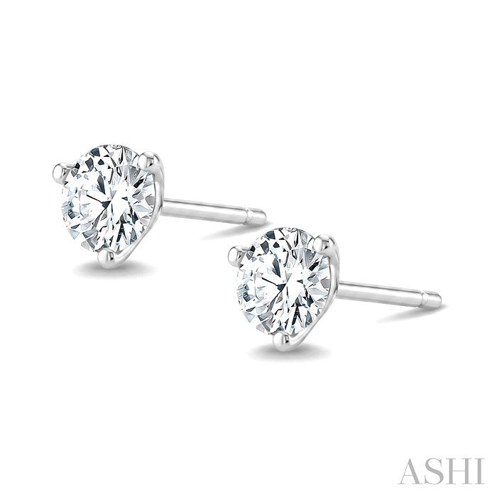1 1/4 Ctw Round Cut Diamond Martini Stud Earrings in 14K White Gold