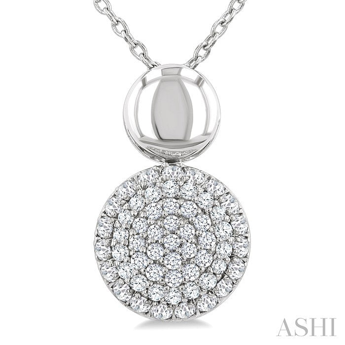 1/4 Ctw Circular Mount Pave Set Round Cut Diamond Fashion Pendant With Chain in 10K White Gold