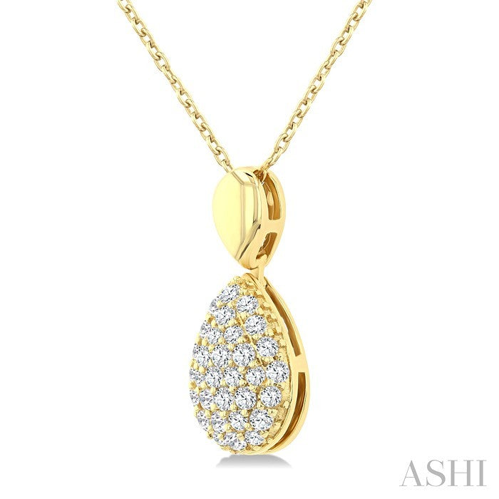 1/4 Ctw Pear Shape Pave Set Round Cut Diamond Fashion Pendant With Chain in 10K Yellow Gold