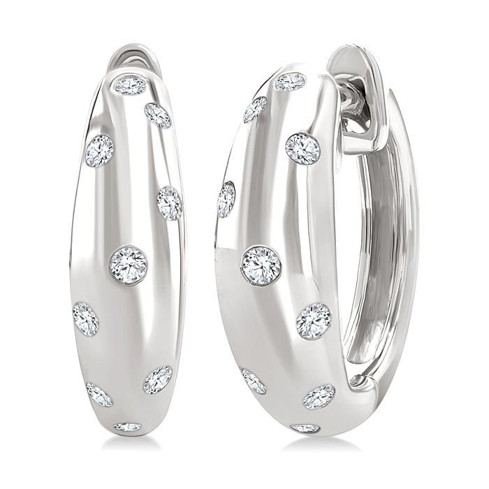 1/6 Ctw Round Cut Diamond Mosaic Huggie Earrings in 10K White Gold