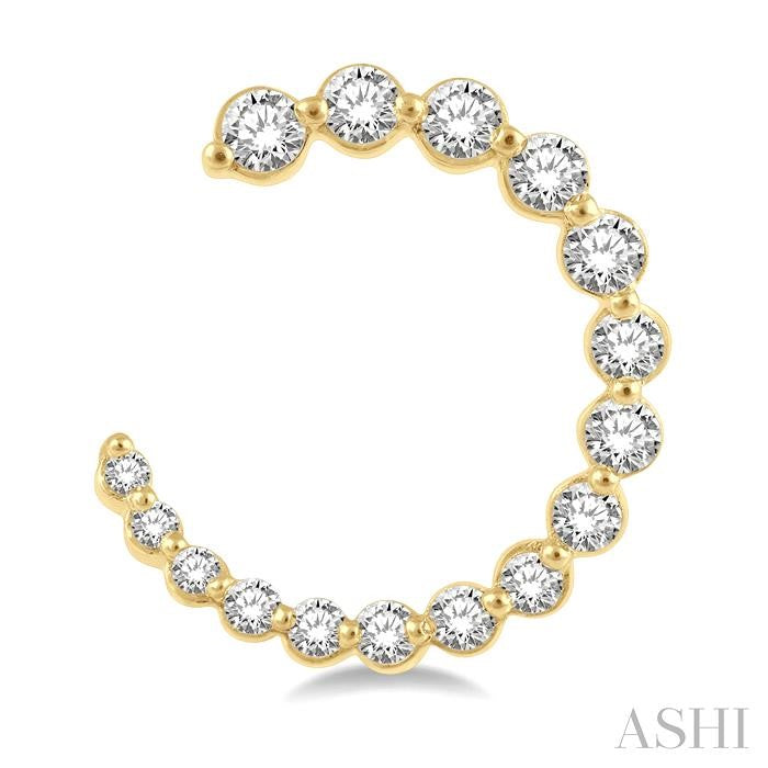 3/4 Ctw Graduated Round Cut Diamond Open Hoop Earrings in 14K Yellow Gold