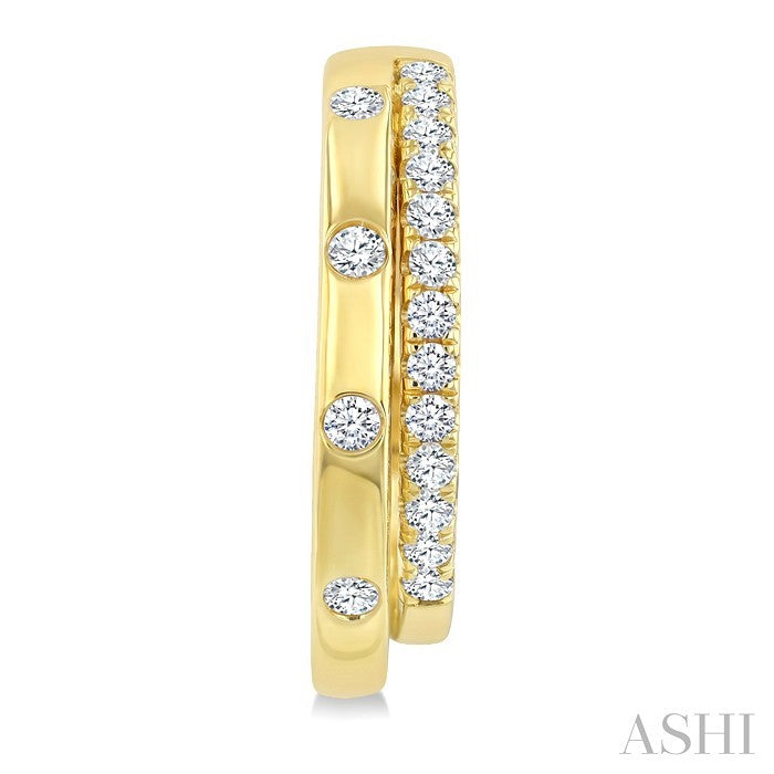1/3 Ctw Round Cut Diamond Hoop Earrings in 14K Yellow Gold
