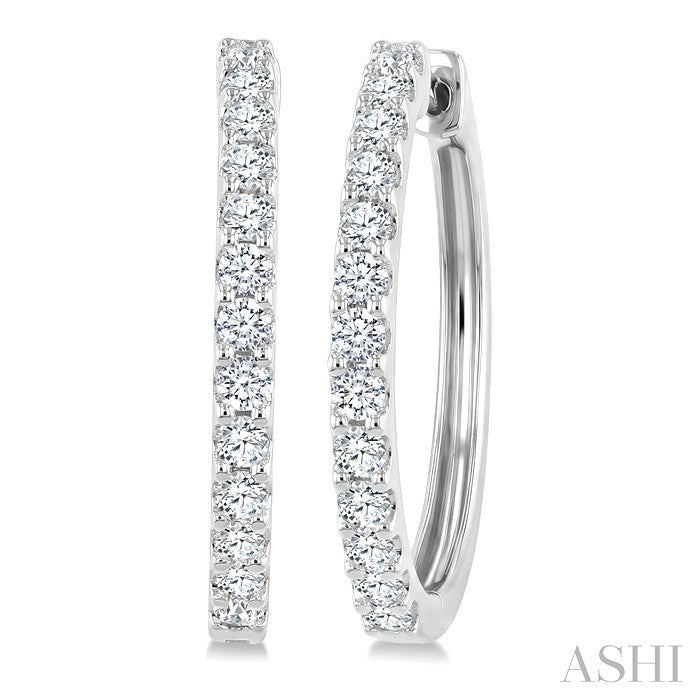 1 Ctw Round Cut Diamond Hoop Earrings in 14K White Gold