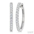 1/2 Ctw Round Cut Diamond Hoop Earrings in 14K White Gold