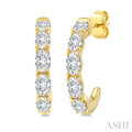 3/4 Ctw Oval Cut Diamond Link Fashion Half Hoop Earrings in 14K Yellow Gold