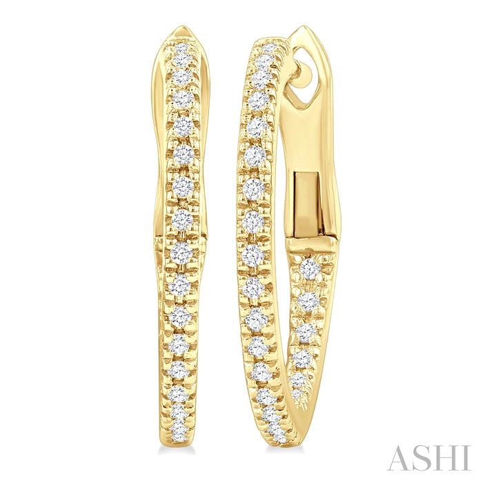 1/6 Ctw Inside & Outside Round Cut Diamond Hoop Earrings in 10K Yellow Gold