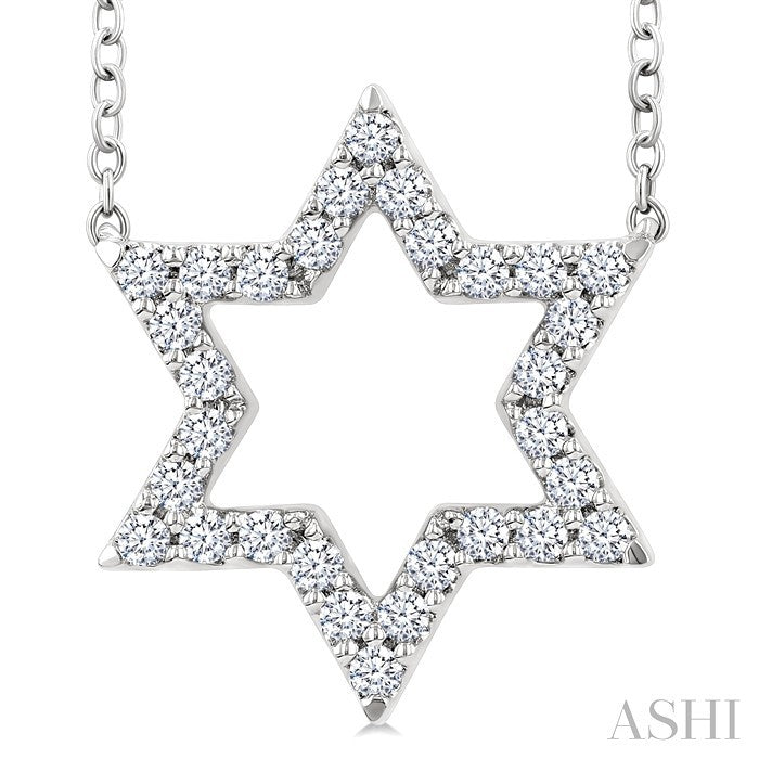1/4 Ctw Star of David Round Cut Diamond Fashion Pendant With Chain in 14K White Gold