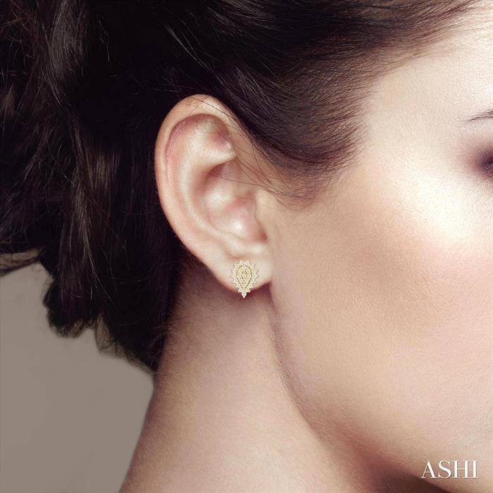 1/5 Ctw Petite Pear Shape Round Cut Diamond Cluster Fashion Stud Earrings in 10K Yellow Gold