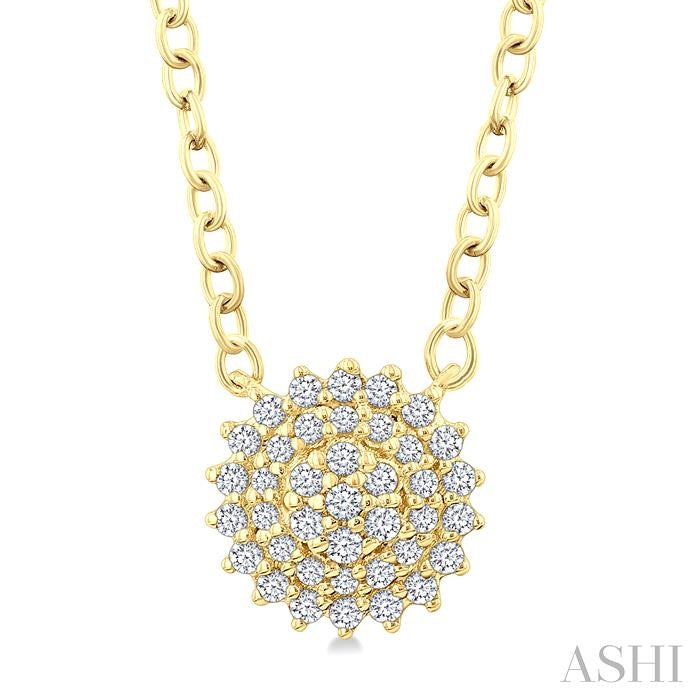 1/6 Ctw Petite Round Shape Round Cut Diamond Cluster Fashion Pendant With Chain in 10K Yellow Gold