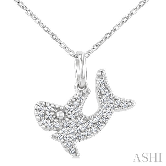 1/8 Ctw Round Cut Diamond Shark Petite Pendant With Chain in 10K White Gold