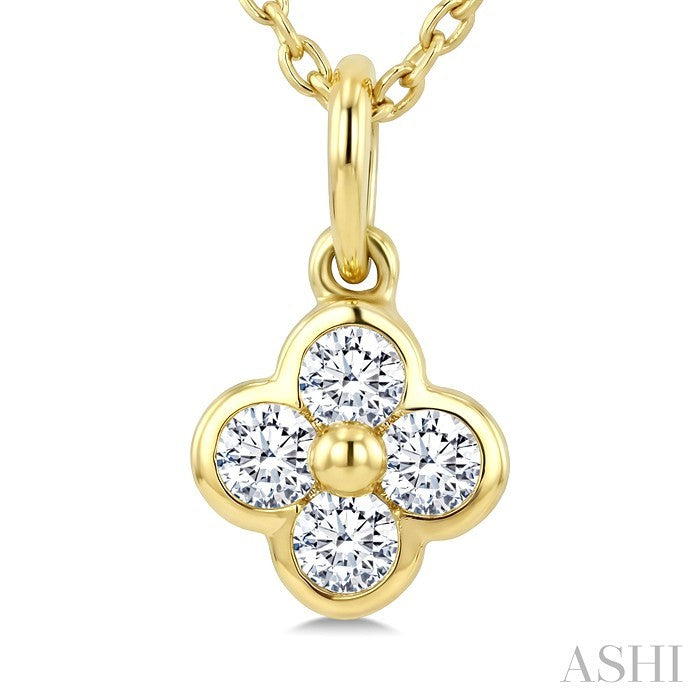 1/8 Ctw Bezel Set Round Cut Diamond Clover Petite Fashion Pendant With Chain in 10K Yellow Gold