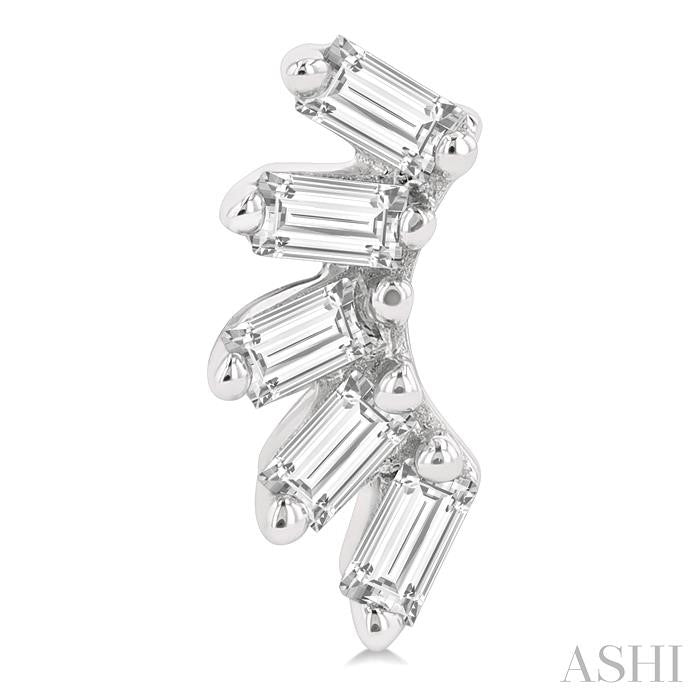 1/6 Ctw Curved Petite Baguette Cut Diamond Fashion Stud Earrings in 10K White Gold