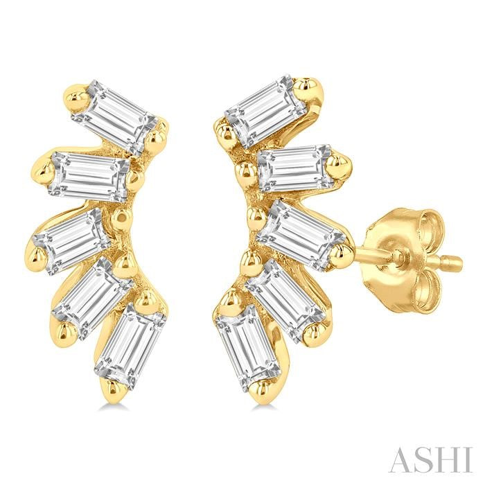 1/6 Ctw Curved Petite Baguette Cut Diamond Fashion Stud Earrings in 10K Yellow Gold