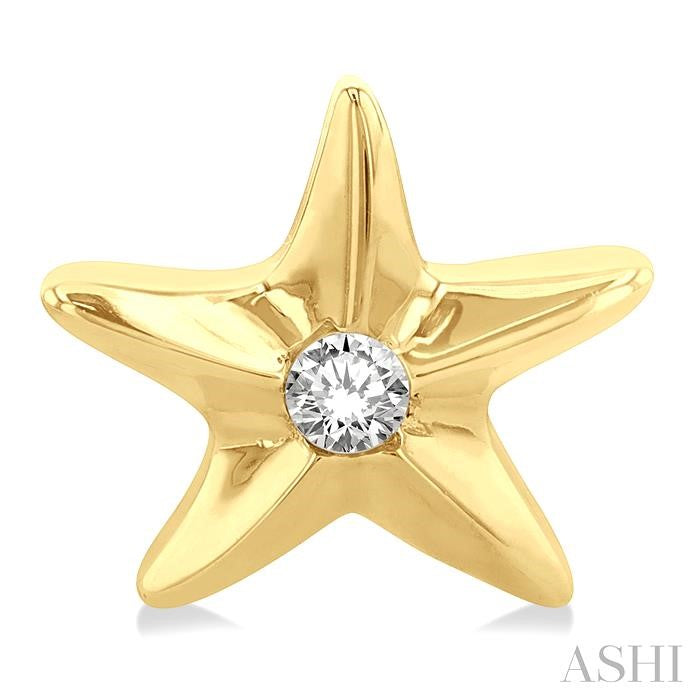 1/20 Ctw Sea Life Petite Starfish Round Cut Diamond Fashion Stud Earrings in 10K Yellow Gold