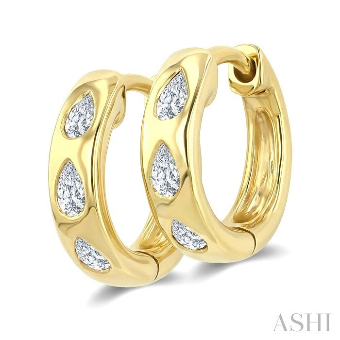 1/4 Ctw Bezel Set Pear Cut Diamond Petite Huggie Earrings in 14K Yellow Gold