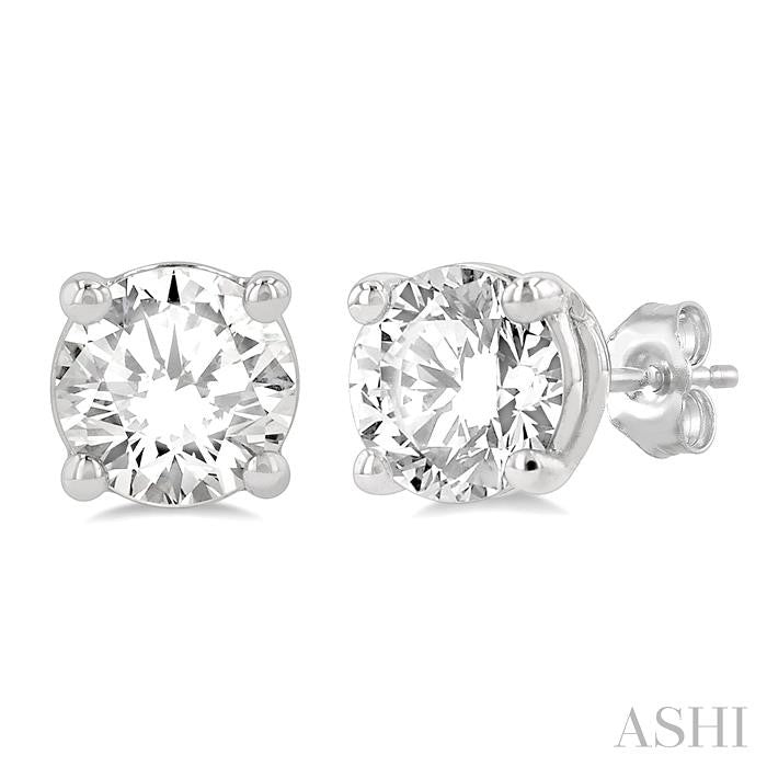 1 1/2 Ctw Round Cut Diamond Stud Earrings in 14K White Gold