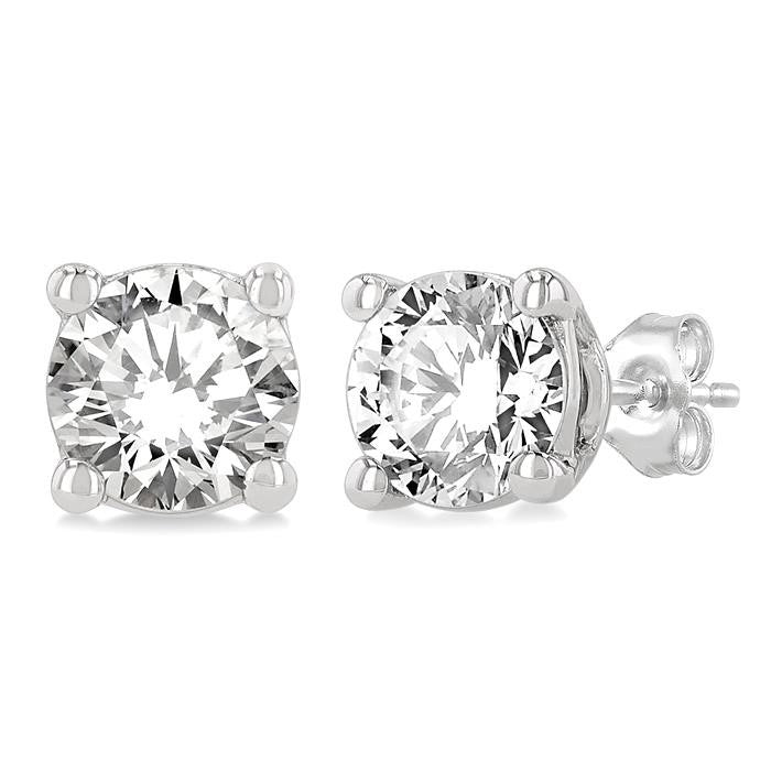 3/4 Ctw Round Cut Diamond Stud Earrings in 14K White Gold