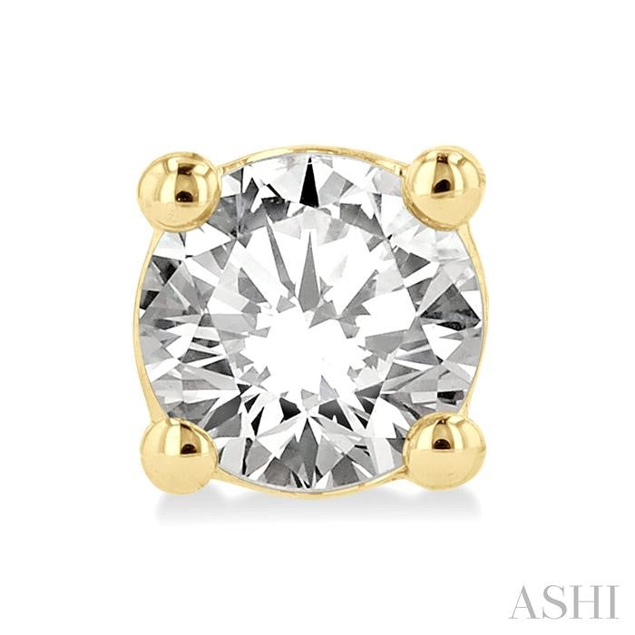 5/8 Ctw Round Cut Diamond Stud Earrings in 14K Yellow Gold