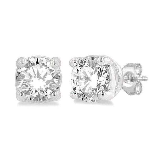 1/4 Ctw Round Cut Diamond Stud Earrings in 14K White Gold