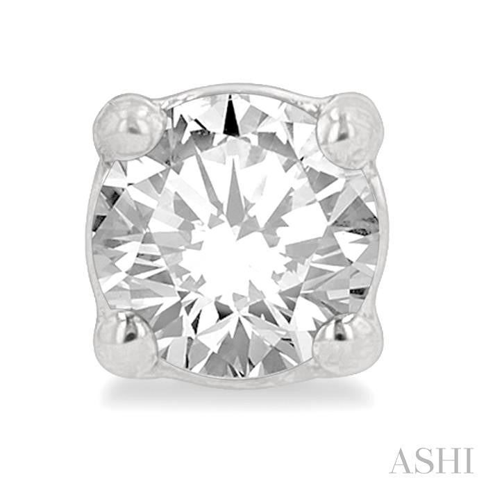 1/4 Ctw Round Cut Diamond Stud Earrings in 14K White Gold