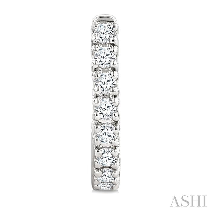 1/4 Ctw Petite Round Cut Diamond Fashion Half Hoop Earrings in 10K White Gold