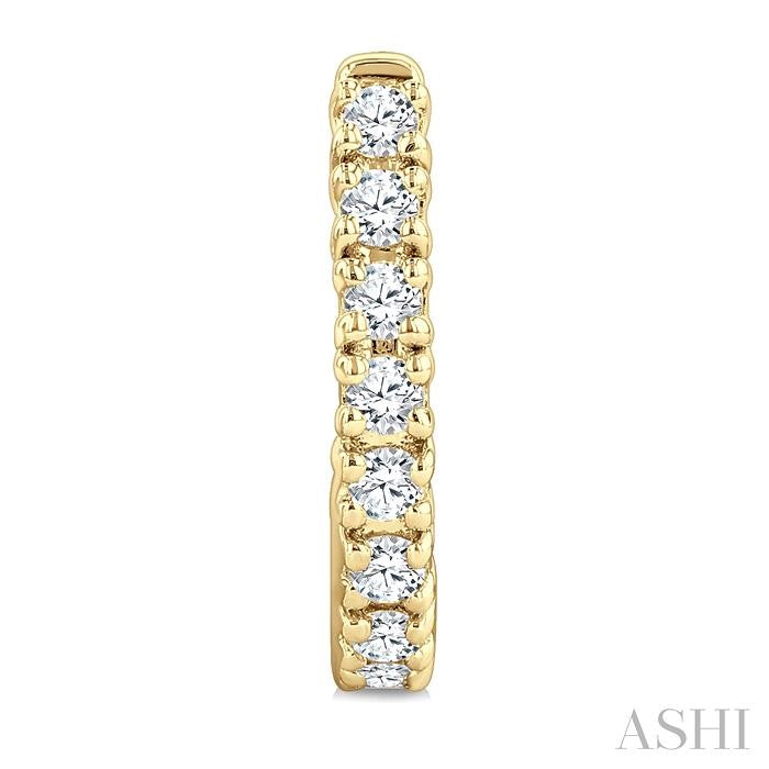 1/4 Ctw Petite Round Cut Diamond Fashion Half Hoop Earrings in 10K Yellow Gold