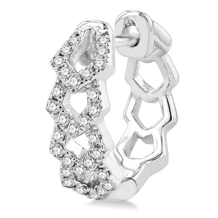 1/4 Ctw Petite Geometric Link Round Cut Diamond Fashion Huggies in 10K White Gold