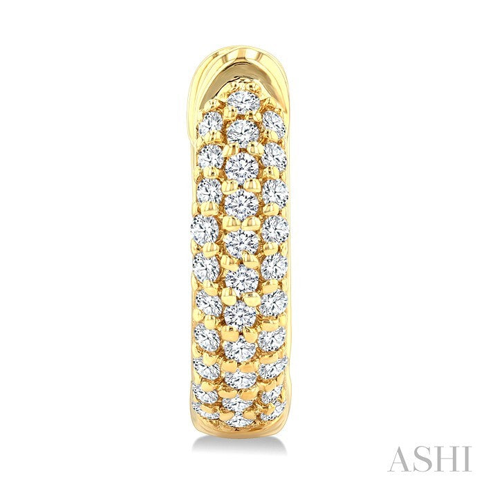 1/4 Ctw Petite Triple Row Round Cut Diamond Fashion Huggies in 10K Yellow Gold