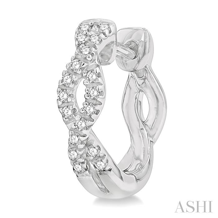 1/6 Ctw Entwined Round Cut Diamond Huggie Petite Earrings in 14K White Gold
