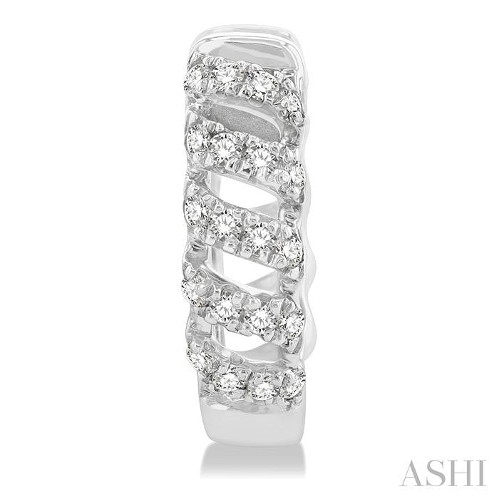 1/4 Ctw Petite Open Swirl Round Cut Diamond Fashion Huggies in 10K White Gold