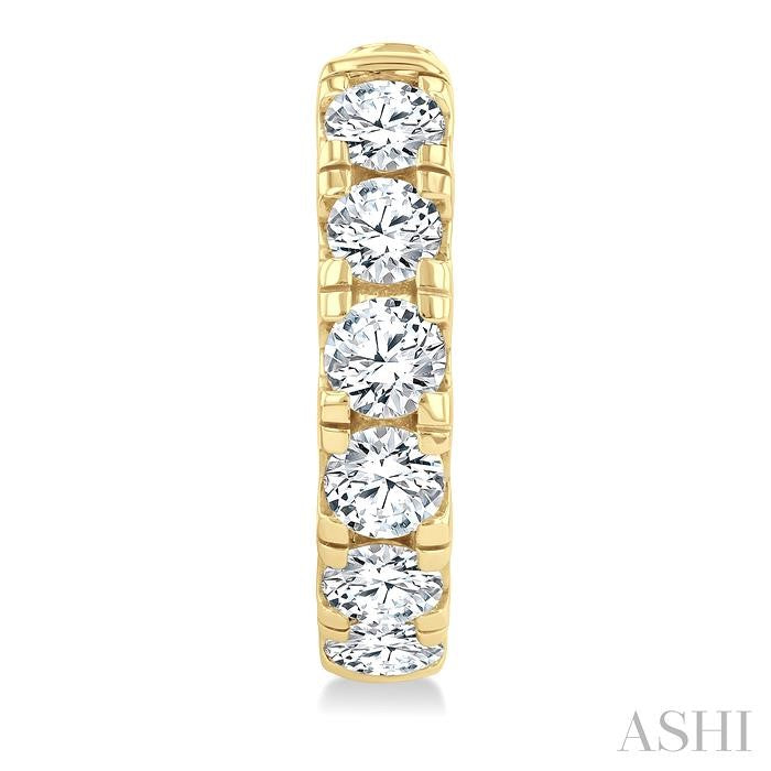 3 Ctw Round Cut Diamond Hoop Earrings in 14K Yellow gold