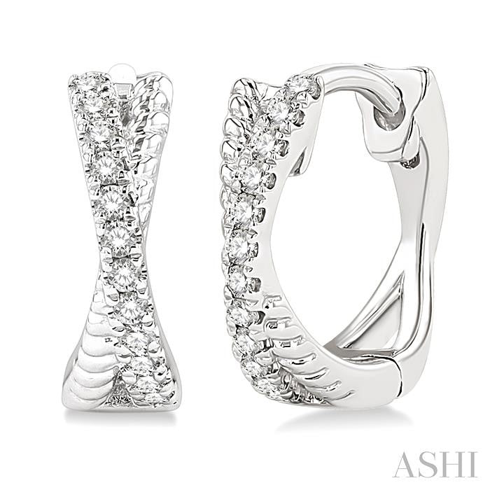 1/6 Ctw Petite Criss Cross Rope and Round Cut Diamond Fashion Huggies in 10K White Gold