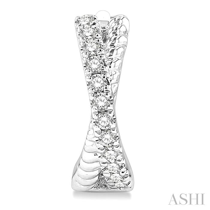 1/6 Ctw Petite Criss Cross Rope and Round Cut Diamond Fashion Huggies in 10K White Gold