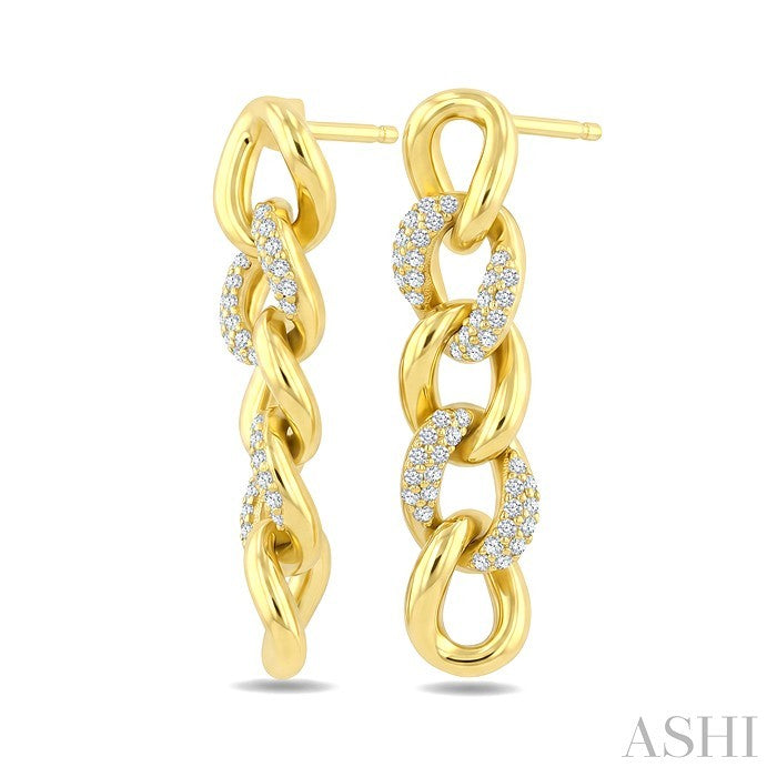 1/4 Ctw Round Cut Diamond Curb Link Earrings in 14K Yellow Gold
